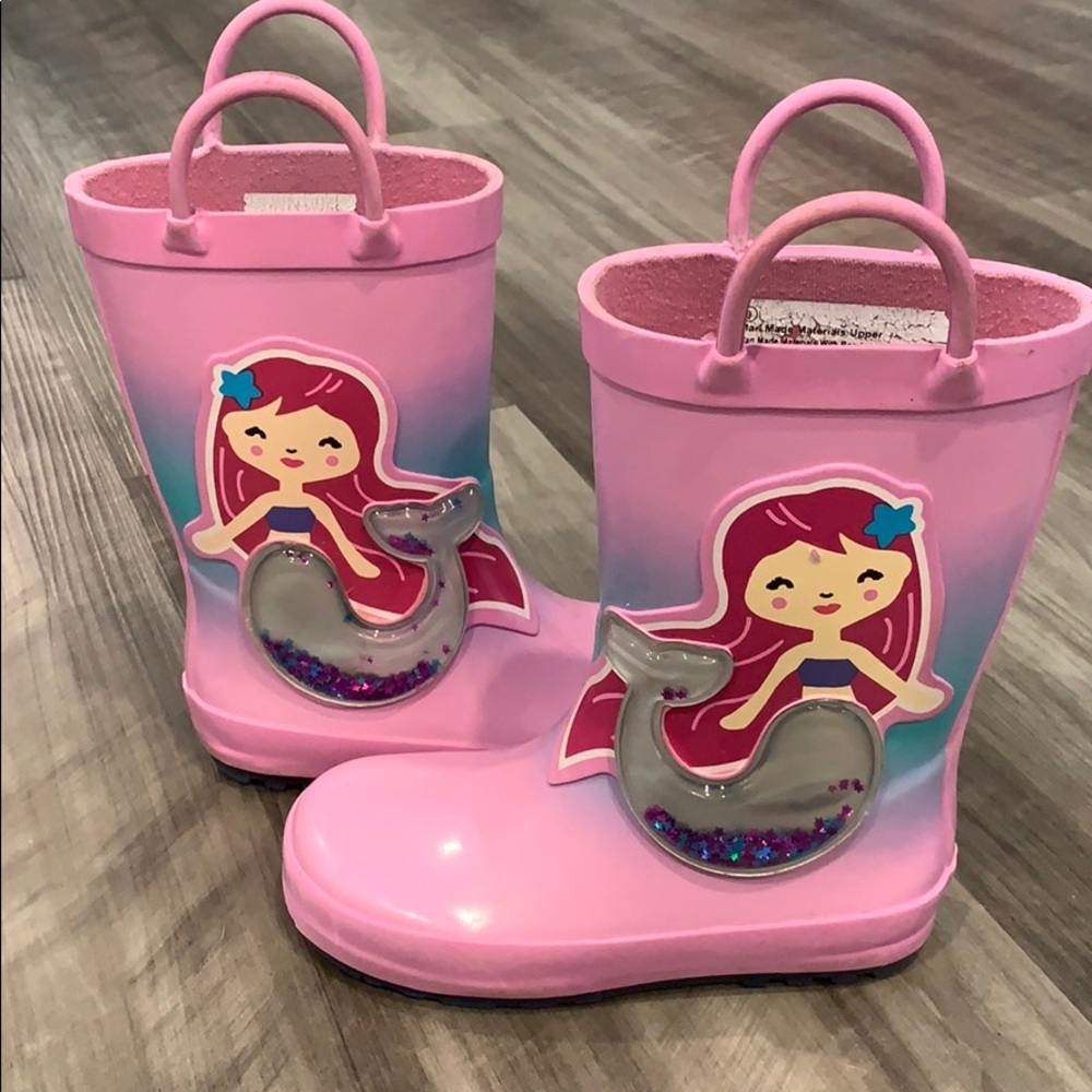 Rain Boots! Toddler Girls! Size: 9! USED!
